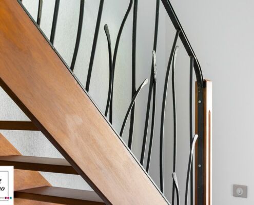Détail de la rénovation du garde corps en fer forgé sur mesure, par Elisabeth Hamard, architecte d'intérieur